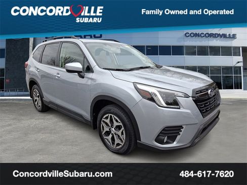 Certified 2023 Subaru Forester Premium image 1