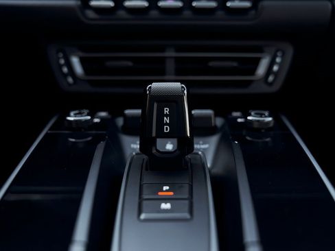 Used 2024 Porsche 911 Turbo image 65