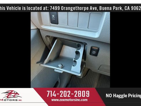 Used 2017 Toyota Sienna LE FWD image 29