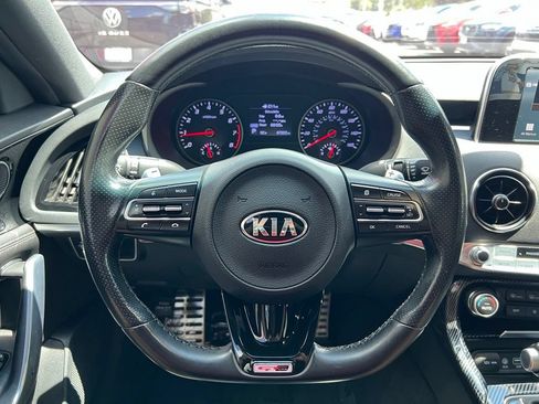 Used 2020 Kia Stinger GT-Line RWD image 30