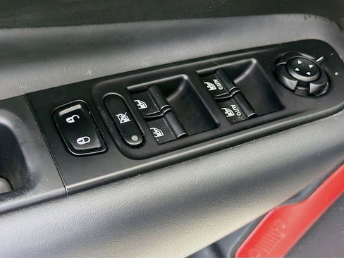 Used 2023 Jeep Renegade Trailhawk w/ Sun/Sound Group image 22