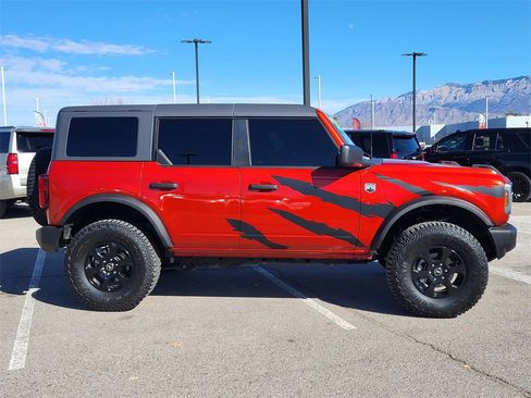 Used 2024 Ford Bronco Big Bend image 2