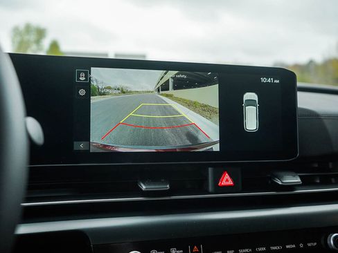 New 2026 Kia Carnival LXS image 25