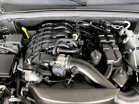 Used 2024 Dodge Durango GT RWD image 32