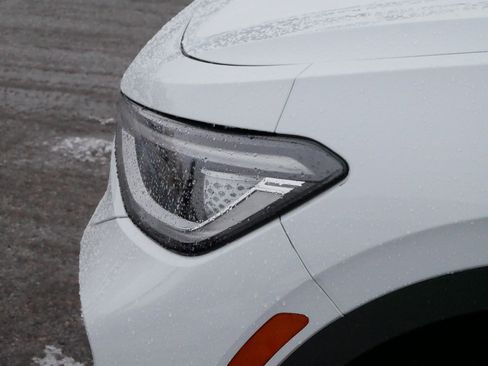 Certified 2022 Volkswagen ID.4 Pro S image 16