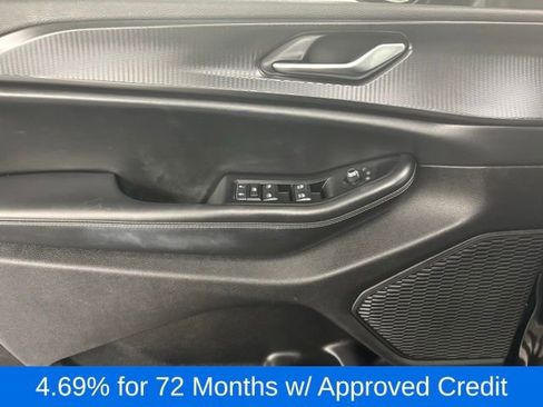 Used 2023 Jeep Grand Cherokee Laredo image 17