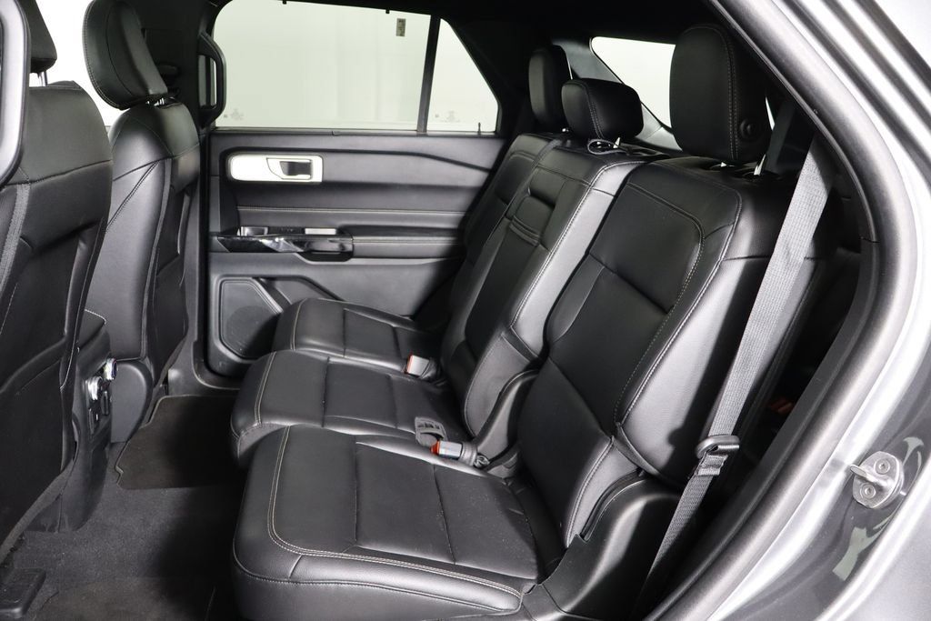 Used 2023 Ford Explorer ST w/ Equipment Group 401A AWD/4WD image 16