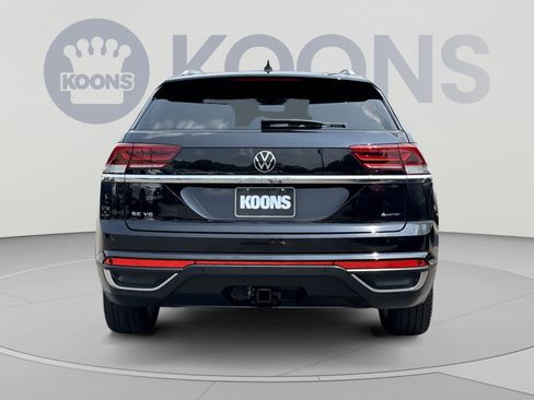 Used 2023 Volkswagen Atlas Cross Sport SE w/ Panoramic Sunroof Package AWD/4WD image 5