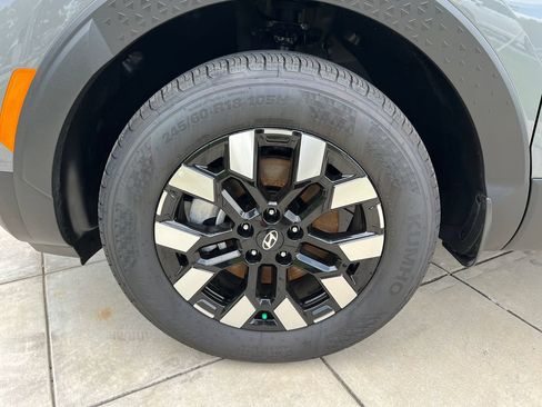 Used 2026 Hyundai Santa Cruz SE FWD image 24