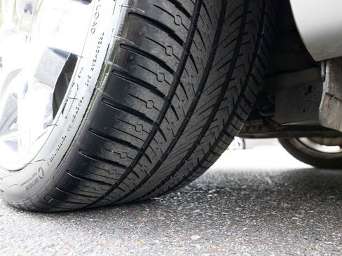 Used 2013 Rolls-Royce Ghost image 79