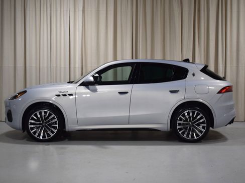 Used 2025 Maserati Grecale Modena AWD/4WD image 5