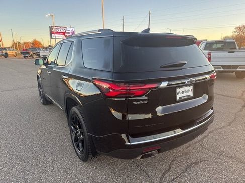Certified 2023 Chevrolet Traverse Premier w/ LPO, Floor Liner Package image 5