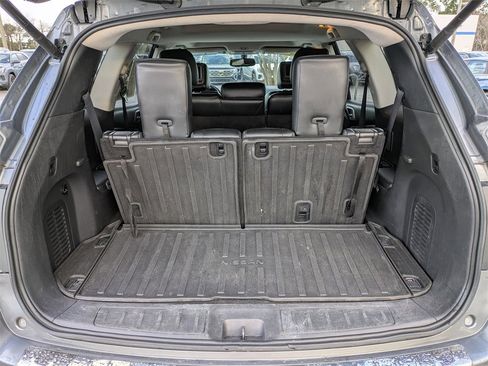 Used 2015 Nissan Pathfinder SL w/ SL Premium Package image 12