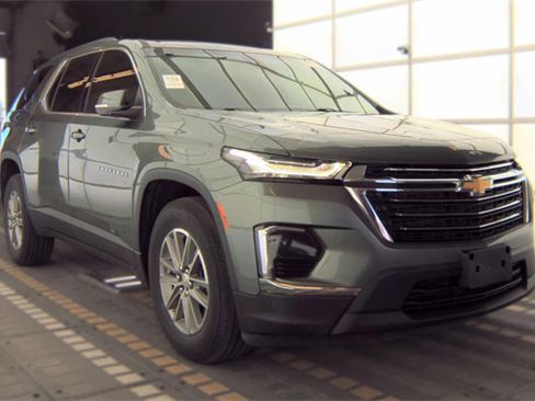 Used 2023 Chevrolet Traverse LT w/ LPO, Floor Liner Package AWD/4WD image 3