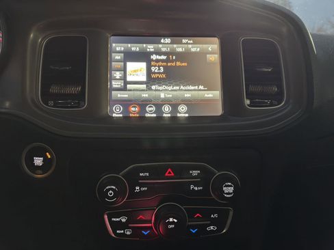 Used 2023 Dodge Charger SXT image 30