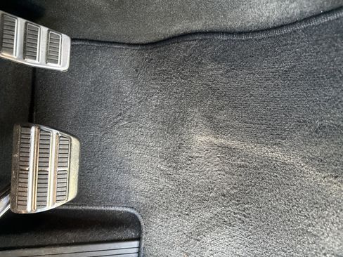 Used 2024 Dodge Charger R/T w/ Plus Group image 17