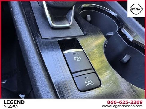 Certified 2024 Nissan Rogue SV AWD/4WD image 29