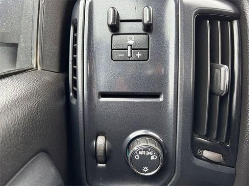 Used 2018 GMC Sierra 3500 4x4 Regular Cab w/ Sierra Convenience Package image 15