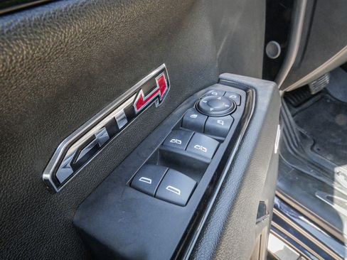 Used 2024 GMC Sierra 1500 AT4 w/ AT4 Preferred Package AWD/4WD image 15