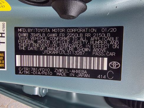 Used 2020 Toyota Prius LE image 27
