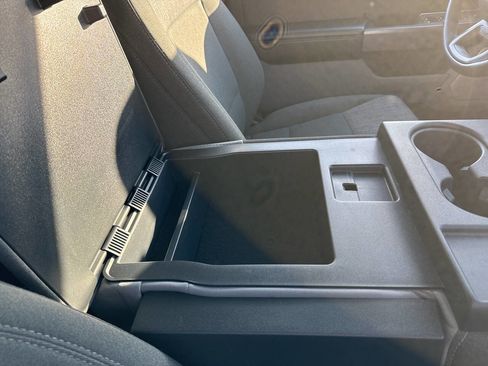 Certified 2025 Ford F350 XLT w/ Black Appearance Package image 18