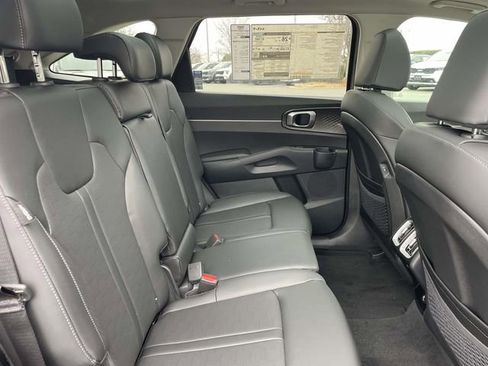 New 2026 Kia Sorento S w/ S Panoramic Sunroof Package image 22