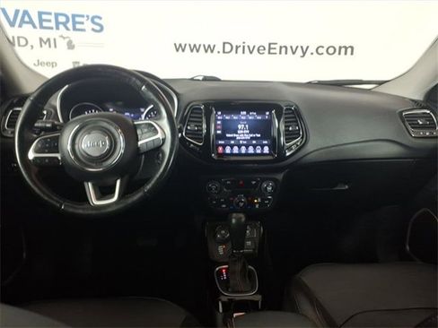 Certified 2020 Jeep Compass Limited image 13