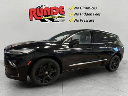 Used 2024 Buick Enclave Essence w/ Experience Buick Package
