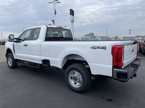 New 2026 Ford F350 XL w/ XL Chrome Package image 5