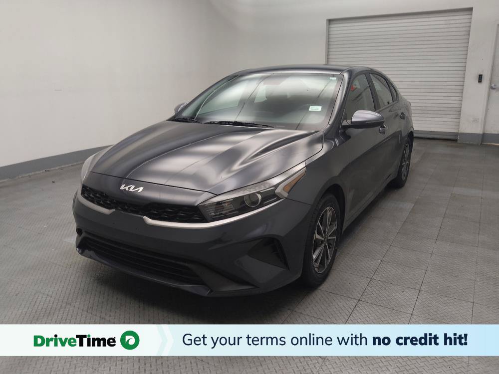 Used 2023 Kia Forte LXS w/ LXS Technology Package FWD image 1