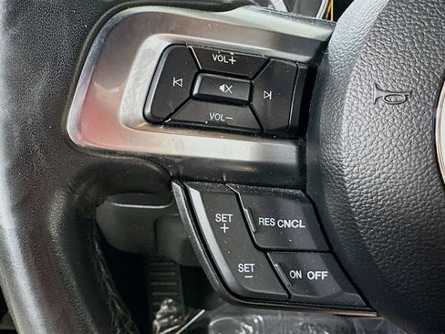 Used 2022 Ford Mustang GT w/ Black Accent Package RWD image 21