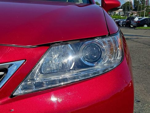 Used 2014 Lexus ES 350 w/ Luxury Package FWD image 10
