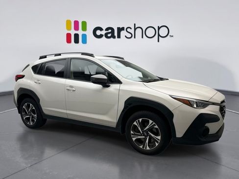 Used 2024 Subaru Crosstrek 2.0i Premium w/ Popular Package #3 AWD/4WD image 7