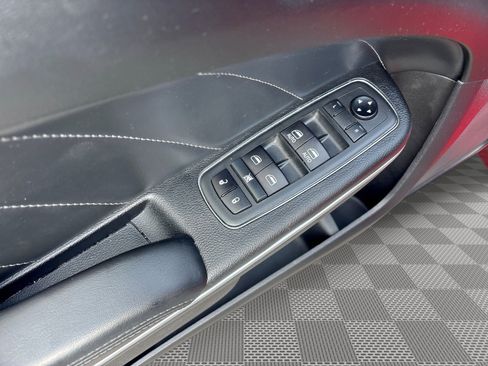 Used 2020 Dodge Charger Scat Pack RWD image 15