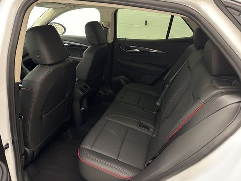 Used 2022 Buick Envision Essence w/ Technology Package I image 47