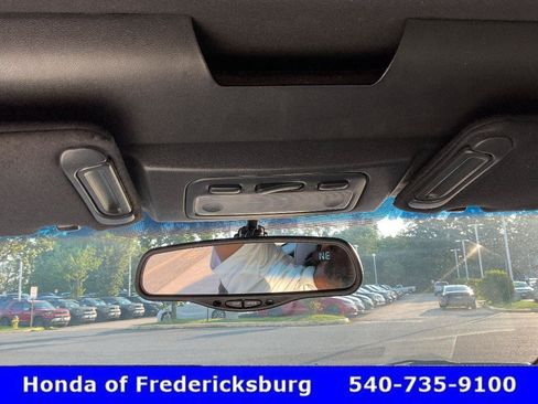 Used 2006 Toyota Solara SLE FWD image 32