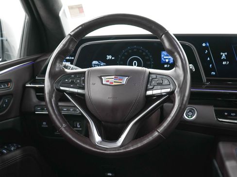 Used 2022 Cadillac Escalade Sport Platinum w/ Heavy-Duty Trailer Package AWD/4WD image 20