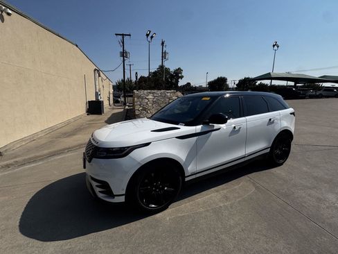 Certified 2021 Land Rover Range Rover Velar R-Dynamic S AWD/4WD image 2