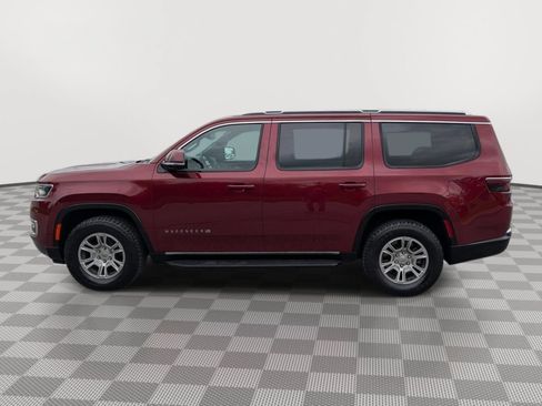 Used 2022 Jeep Wagoneer Series I AWD/4WD image 2