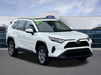 Used 2022 Toyota RAV4 XLE w/ Convenience Package AWD/4WD video 2