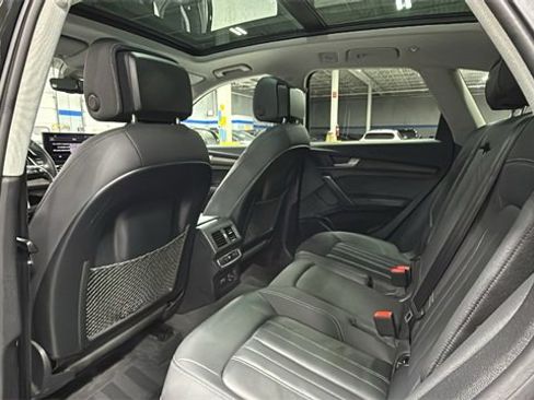 Used 2021 Audi Q5 2.0T Premium Plus w/ Premium Plus Package image 14
