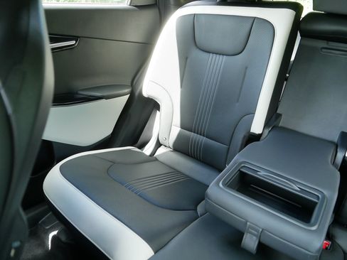 Certified 2023 Kia EV6 GT-Line AWD/4WD image 12