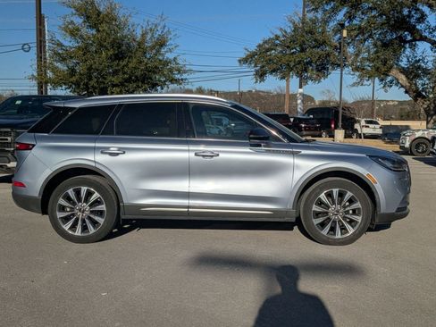 Used 2022 Lincoln Corsair Reserve w/ Elements Package image 2