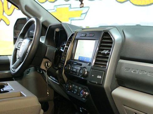 Used 2022 Ford F250 XLT image 10