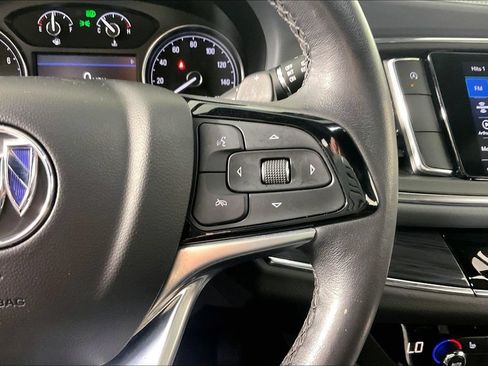 Certified 2024 Buick Enclave Essence FWD image 10