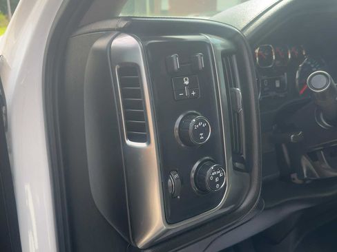 Used 2019 Chevrolet Silverado 2500 LTZ w/ Duramax Plus Package AWD/4WD image 15