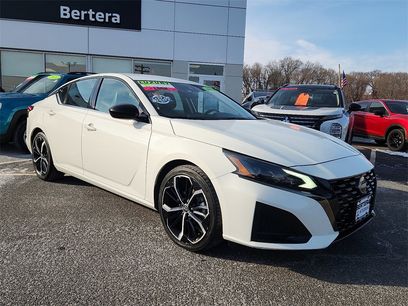 Used 2023 Nissan Altima 2.5 SR