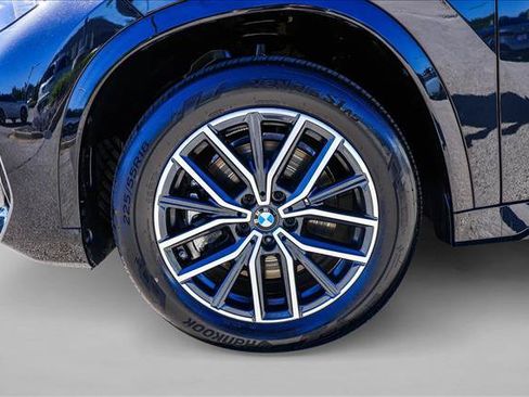 Used 2026 BMW X1 xDrive28i AWD/4WD image 9