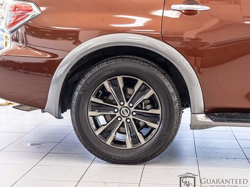 Used 2017 Nissan Armada Platinum w/ Captain Seat Package RWD image 10