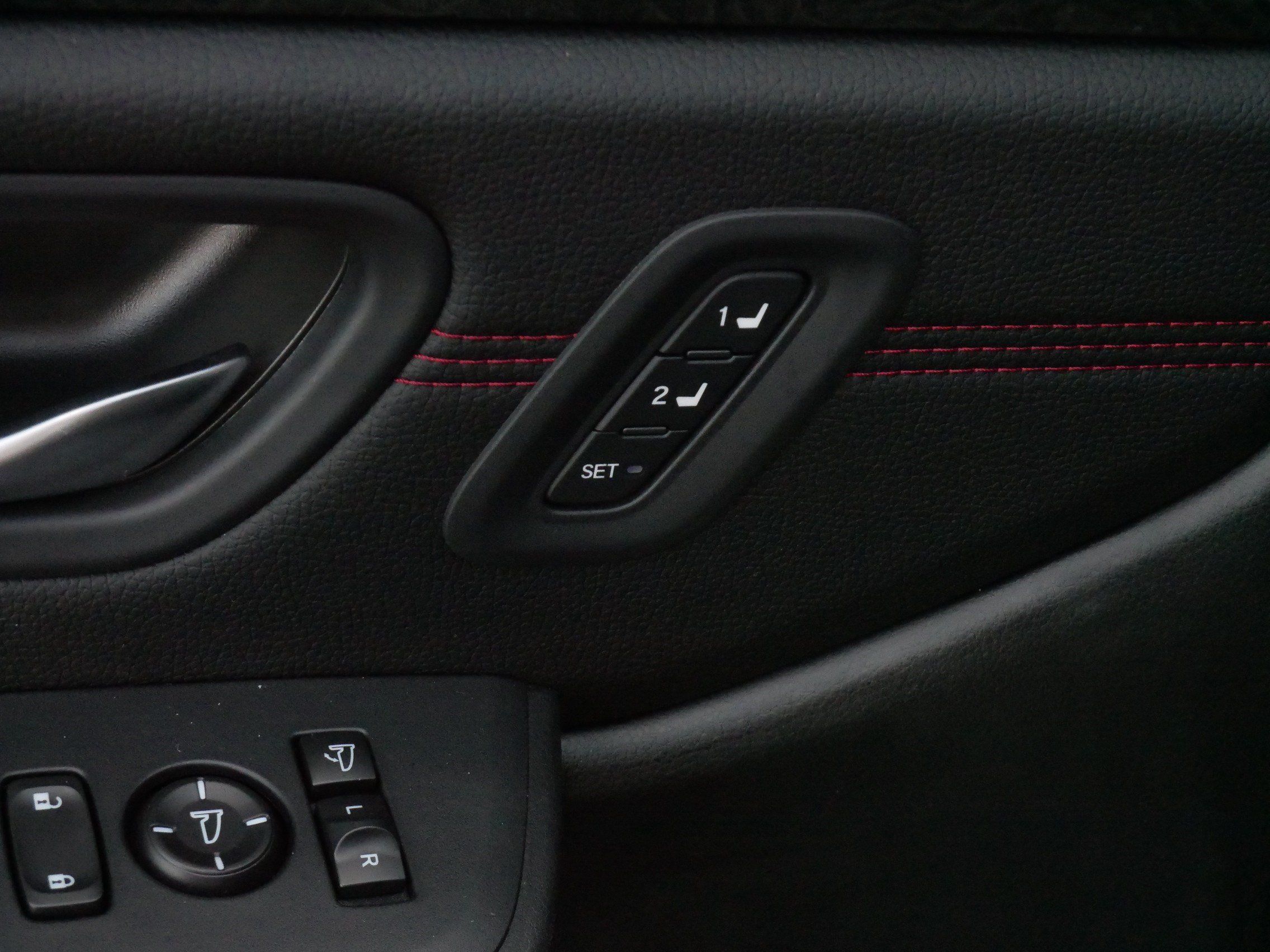 Certified 2026 Honda Pilot Black Edition image 19